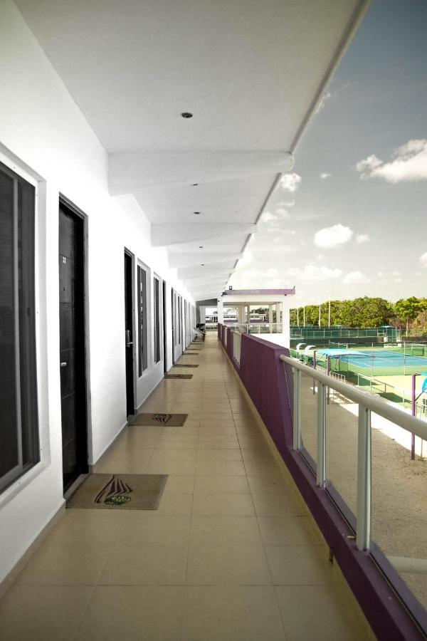 Cancun Tennis Inn كانكون المظهر الخارجي الصورة